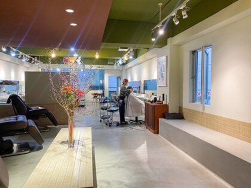 ハル ヘアスタジオ(haRu hair studio)(北海道札幌市中央区南1条西1- 大沢ビル2F)