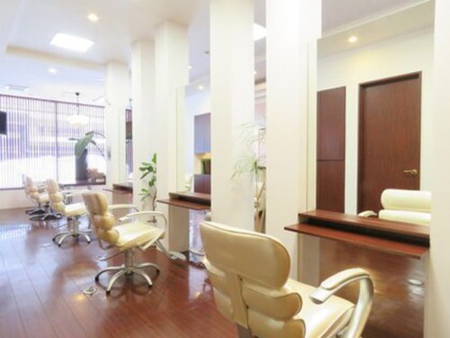 ヘアアンドカーム イプス(hair & calm epus)(北海道札幌市中央区南4条西15‐3‐5ホープビル1F)