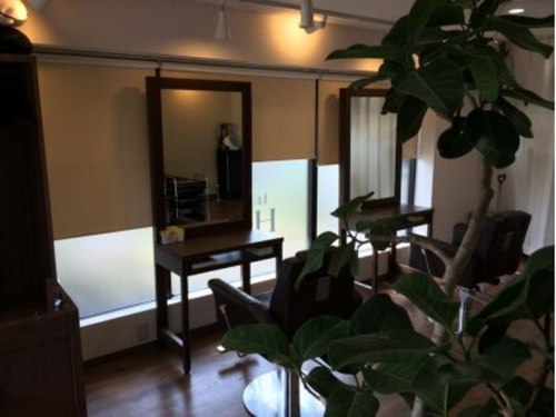 ヘアーアンドスパ ハル(hair&spa HaL)(北海道札幌市厚別区厚別中央2条4-7-18 ミリオンコート3 1階左)
