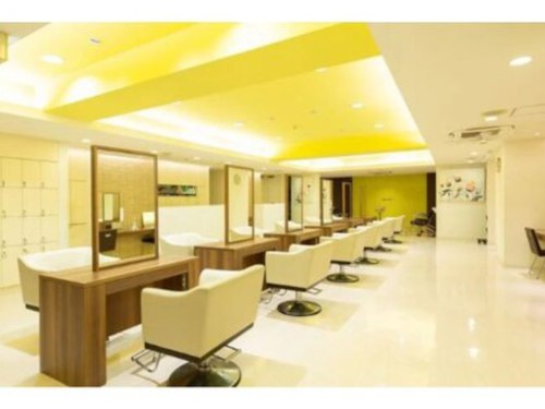 アトリエJD パリ 大通店(Atelier JD PARIS)(北海道札幌市中央区南2条西3-1-7 MODAビル5階)