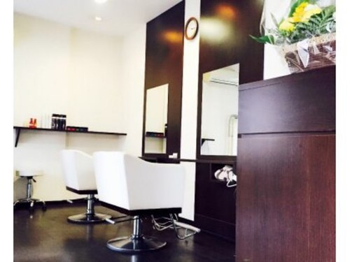 ネオフィール 北サンジュウヨン条店(hair produce NEO FILL)(北海道札幌市北区北33条西3-2-15 NORD33-1F)