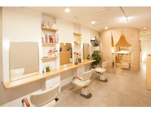 ヘアスペース ケイ アイ(Hair Space K I)(北海道札幌市東区北18条東16‐4‐5)