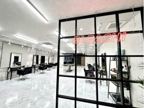 アグ ヘアー ウタリ 麻生店(Agu hair utari)(北海道札幌市北区麻生町4-12-8 麻生MMビル2F)