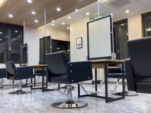 ソーエンバイヘッドライト 元町駅前店(soen by HEADLIGHT)(北海道札幌市東区北24条東16-1-21 2F)