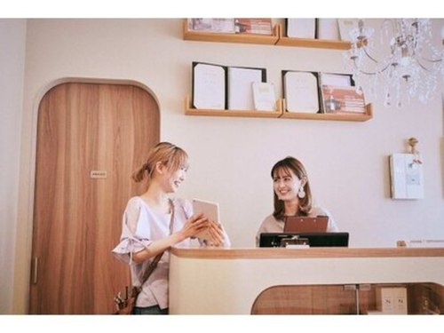フェリエットバイビークール(feliette by Be-COOL)(北海道札幌市東区北25条東16-1-3 渡部ビル1階)
