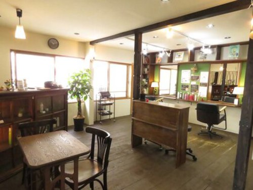 ニッチ(Nitti)(北海道札幌市東区北9条東8-2-13 2F)