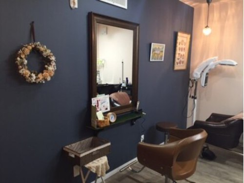 ヘアルーム クルミ(hair room curumi)(北海道札幌市東区東苗穂13条3-25-21)