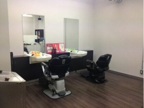 カットハウス ディディワイ(Cut Haus DDY)(北海道札幌市中央区北1条西5- 興銀ビル地下1階)