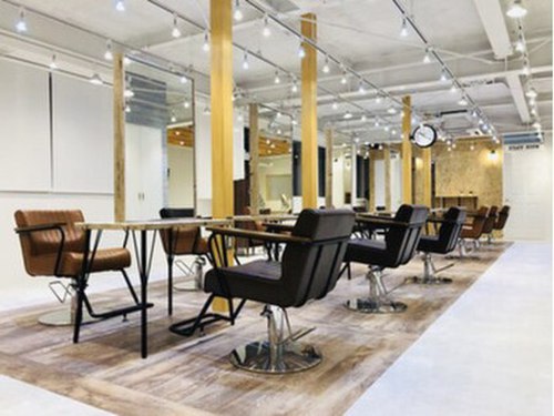 アグ ヘアー イブ 南郷7丁目店(Agu hair eve)(北海道札幌市白石区南郷通7北2-13 南郷7-ビル2FA号室)