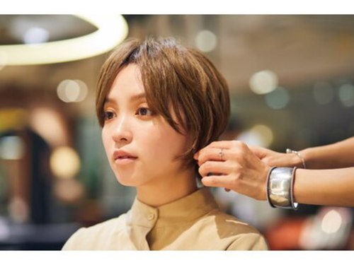 アローズ 栄町店(HELLO'S)(北海道札幌市東区北42条東16-1-1 NSメディカルビル1F)