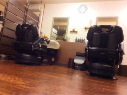ヘアー ロッコ(hair Rocco)(北海道札幌市北区新琴似8条5-1-1アルバアシャリア奥本ビル1F)