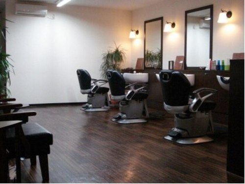 ヘアーサロンクニ(hairsalon KUNI)(北海道札幌市西区発寒12条5-3-15 フォ-スタービル1F)