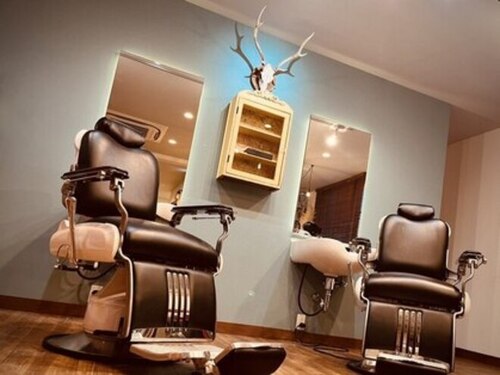 キングズチェアー カットクラブ(Kings' chair cut club)(北海道札幌市南区澄川3条2-4-1 サニービル 1F)