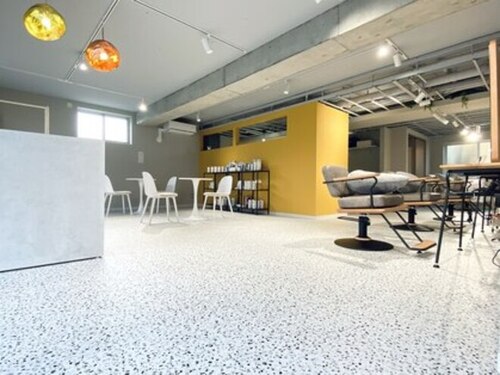 エイム(A-im)(北海道札幌市北区麻生町2-3-1 Palazzo麻生駅前 1F)