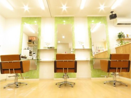 ヘアメイク ハミング(Hair make Humming+)(北海道札幌市手稲区手稲本町1条2- 2-1(24軒手稲通り沿い) )