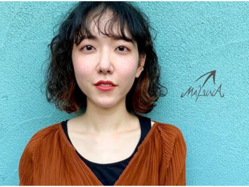 ヘアメイク マルナ 大通店(HAIR MAKE MALUNA)(北海道札幌市中央区南2条西6- 土肥ビル2F)