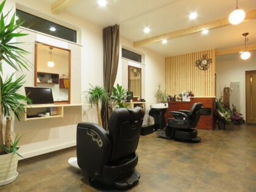 ヘアーサロン ランプ(hair salon Lamp)(北海道旭川市永山9条8-5-7)