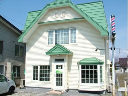 ヘアーサロンプレジャー(北海道旭川市末広東2条4-9-10)