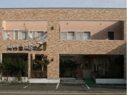 エージーツーワン 美容室 age21(岩手県花巻市西大通り1‐21‐3)