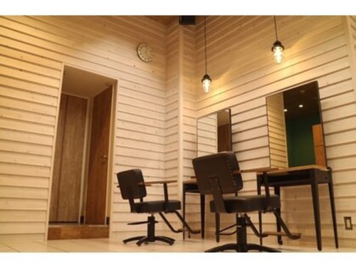 ヘアーアンドメイク アシュレ(Hair&Make assur'e)(宮城県仙台市青葉区一番町2-8-46青葉通りMKビル1F)