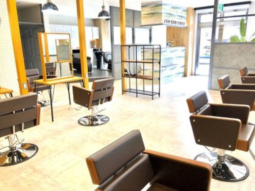アグ ヘアー リアナ 愛子店 仙台(Agu hair riana)(宮城県仙台市青葉区愛子東2-3-26 結城ビル1F 103号室)