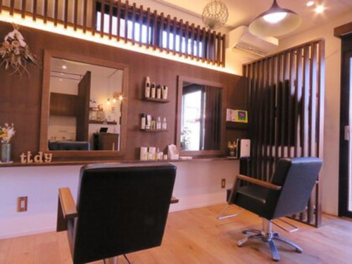 タイディーヘアー(Tidy Hair)(宮城県仙台市青葉区五橋2-8-21グリーンリーブス五橋101)