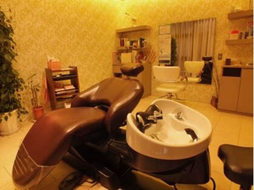 ヘアー エスフィール 八乙女店(Hair S.feel)(宮城県仙台市泉区八乙女中央1-4-20 プレジュール八乙女1F)