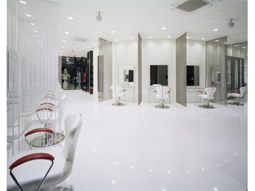 アース 泉中央店(HAIR&MAKE EARTH)(宮城県仙台市泉区泉中央2-19-10 日泉パーキング1F)