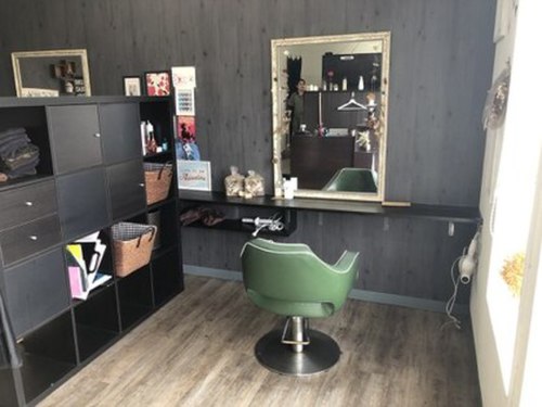 ヘアサロン ジール(Hair salon Ziel)(群馬県高崎市大沢町246-3-101)