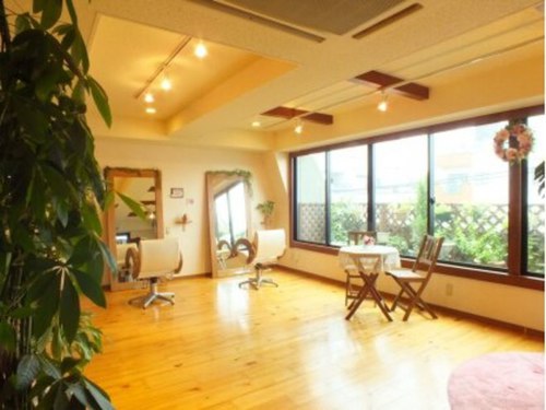 ヘアサロン ハレ(Hair salon Hale)(埼玉県さいたま市北区宮原町3-355-MNビル4階)