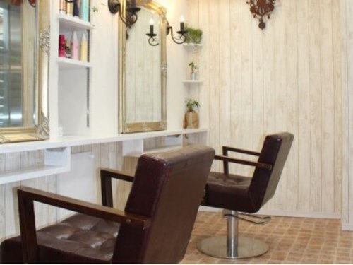 ヘアーデザイン シュシュ(Hair Design chouchou)(埼玉県さいたま市浦和区東仲町9-9 ねぎしビル1F)