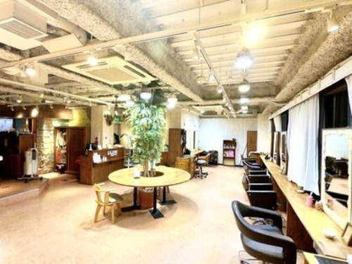 グランアージュ 大宮東口店(grandage)(埼玉県さいたま市大宮区大門町2-11 プロスパーワンビル7F)