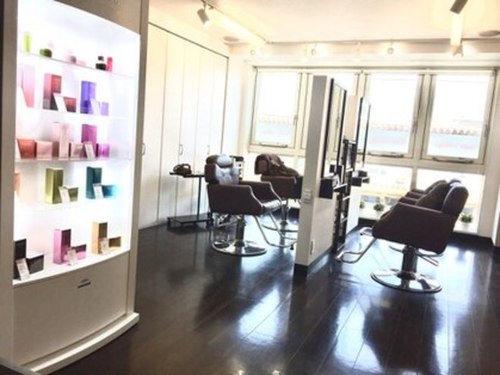 ヘアヴィレッジ(hair village)(埼玉県さいたま市北区宮原町3-475-2 宮原西口ランドマークビル2階ノース)