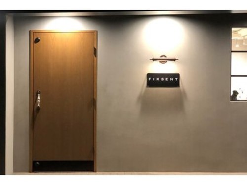 フィクセント(FIKSENT)(埼玉県さいたま市大宮区高鼻町1-2-1 アーバンシティ高鼻1F)