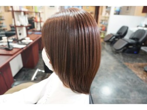 ベース 美容室BASE(埼玉県さいたま市大宮区桜木町1-233 堀越ビル1F)