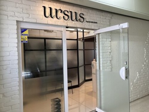 アーサスバイヘッドライト 千葉富士見店(ursus by HEADLIGHT)(千葉県千葉市中央区富士見1-2-3 千葉アジア会館ビル2F)