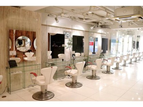 ヘアメイク アース 西船橋店(HAIR & MAKE EARTH)(千葉県船橋市葛飾町2-350 パルティール西船1F)