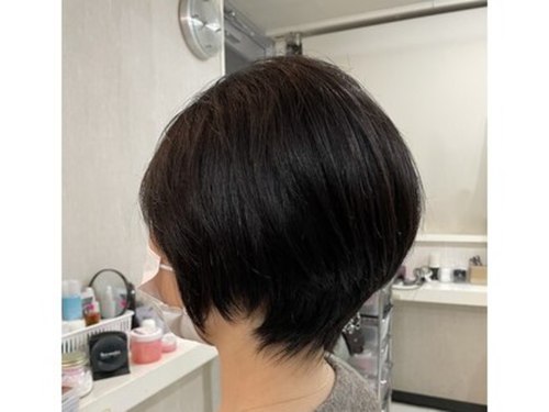 髪工房 ナチュラルシェイプ(natural shape)(千葉県船橋市西船4-22-2 NNSビル2階)