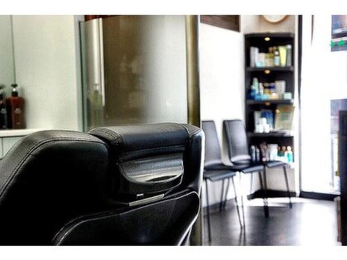 ヘアーサロン キンザマツナガ 築地店(Hair Salon GINZA MATUNAGA)(東京都中央区築地2‐2‐8 藤村ビル1F)