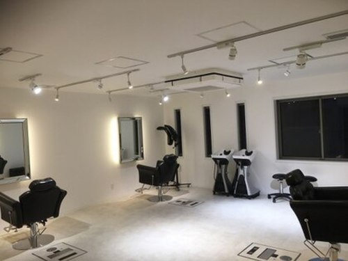 コネクト ヘアーサロン(ConNeCT HAIR SALON)(東京都中央区勝どき3-4-15 5F)