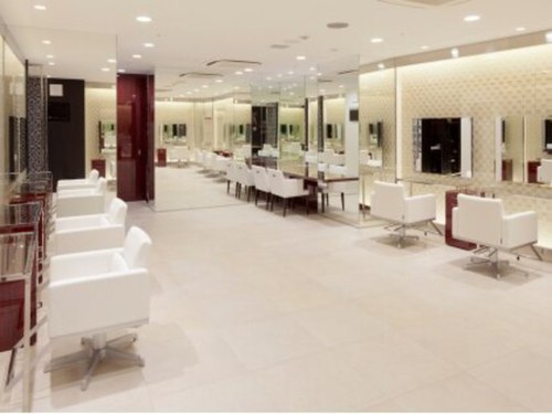 コーゾー アヴェダ 松屋銀座店(KOZO w AVEDA)(東京都中央区銀座3-6-1 松屋銀座6F)