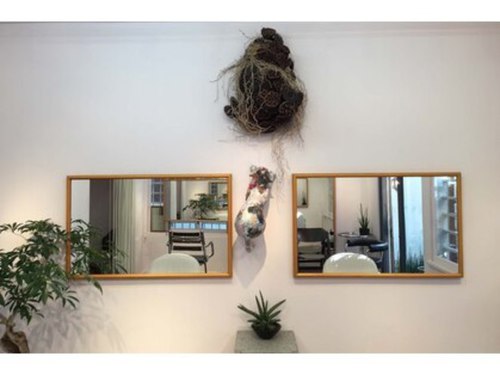 フクルル サロン ド コアフュール(FUKULULU salon de coiffure)(東京都港区南青山5‐11‐23 小野寺アパートメント101)