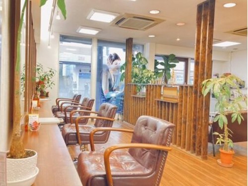 ビューティーサロンビックファイブ BEAUTY SALON Vic5(東京都大田区山王3‐24‐2)