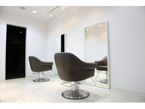 オーガニックヘアサロン エフライン(organic hair salon f,line)(東京都世田谷区上馬4-4-3)
