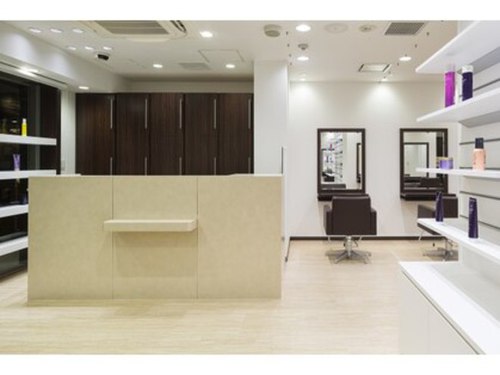 タヤ 三軒茶屋店(TAYA)(東京都世田谷区三軒茶屋1-36-9マグノリア三軒茶屋 1F)