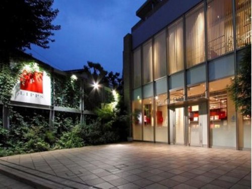 リップス 表参道店(LIPPS)(東京都渋谷区神宮前5-9-2 テラッツア表参道1F)