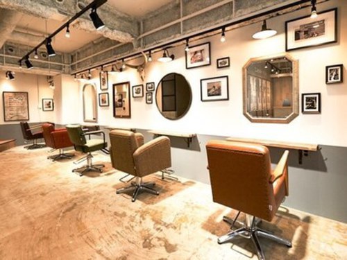 ヘアーワークス ヘルム 渋谷店(HAIR WORKS HELM)(東京都渋谷区渋谷3-15-2 F93 渋谷2ビル 4F)