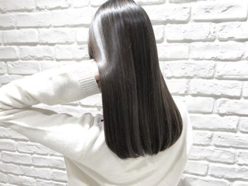 リラックス(RELAXX)(東京都渋谷区上原1-33-2ホワイトルーム1F)