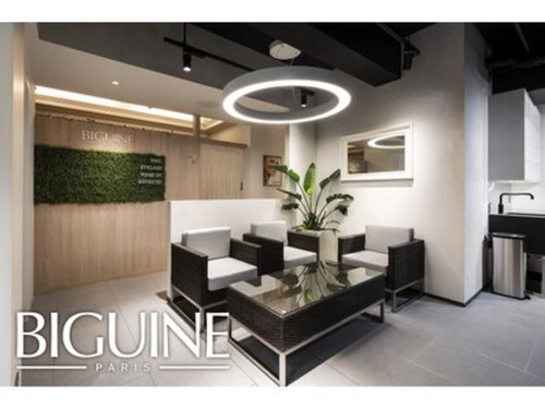 ジャン クロード ビギン 表参道店(JEAN CLAUDE BIGUINE)(東京都渋谷区神宮前5‐1‐7)