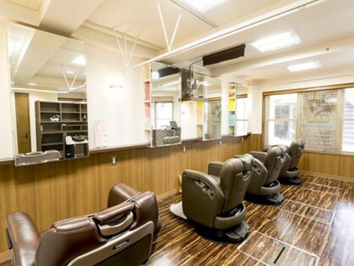 ヘアーショップ アライ(Hair Shop Arai)(東京都渋谷区千駄ヶ谷5-16-1 )